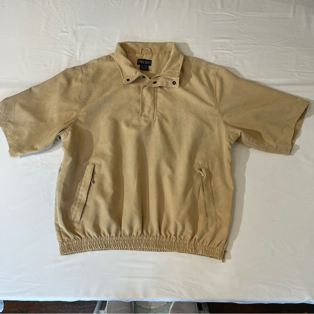 TRES BIEN MENS PULLOVER GOLF SHIRT. SIZE XL , GOOD PREOWNED CONDITION